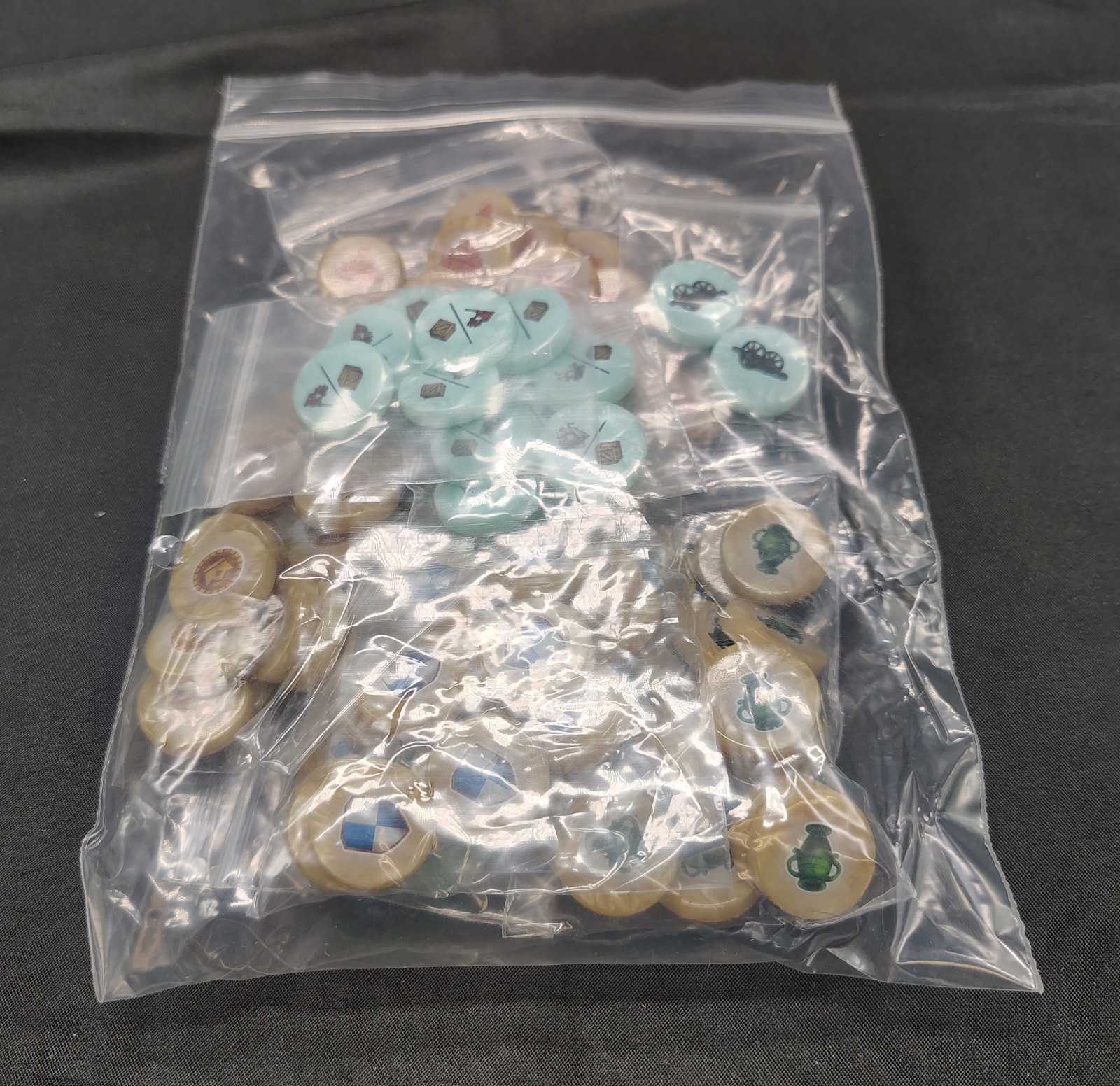 Endeavor: Age of Sale GeekUp Bits Set — New / Unused
