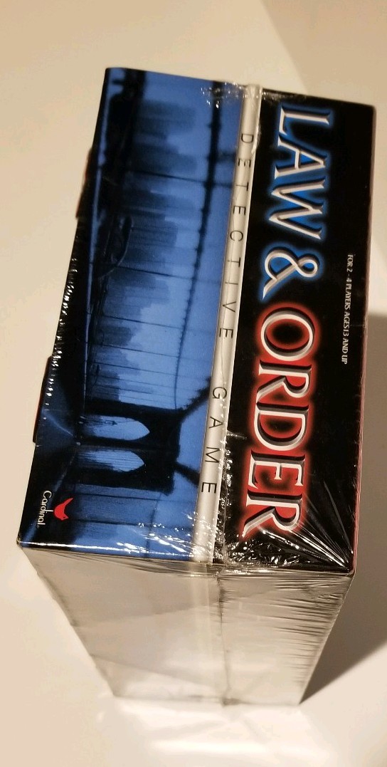 Law & Order Detective Game plastic has slight tear 2-4 players ages 13+ Board gm