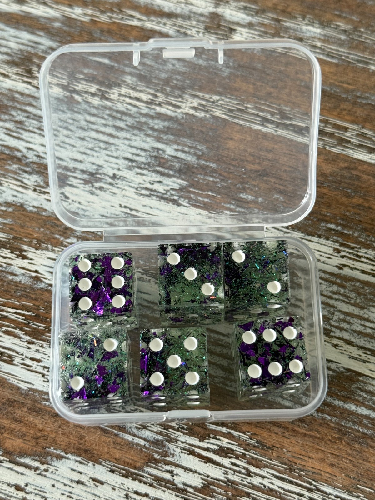 Resin Dice Set 6pcs – Purple Green Foil Sparkles Handmade Replacement Dice Games