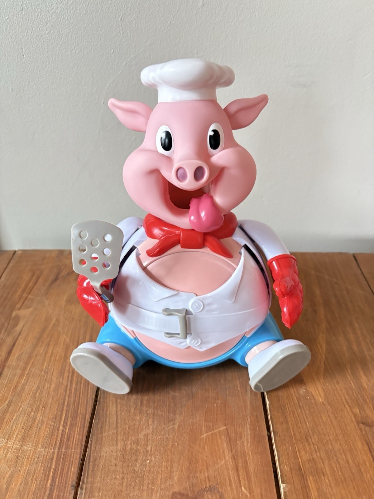 Pop The Pig Kids Game by Goliath 2-6 Players Pre-School Ages 4+ No Instructions