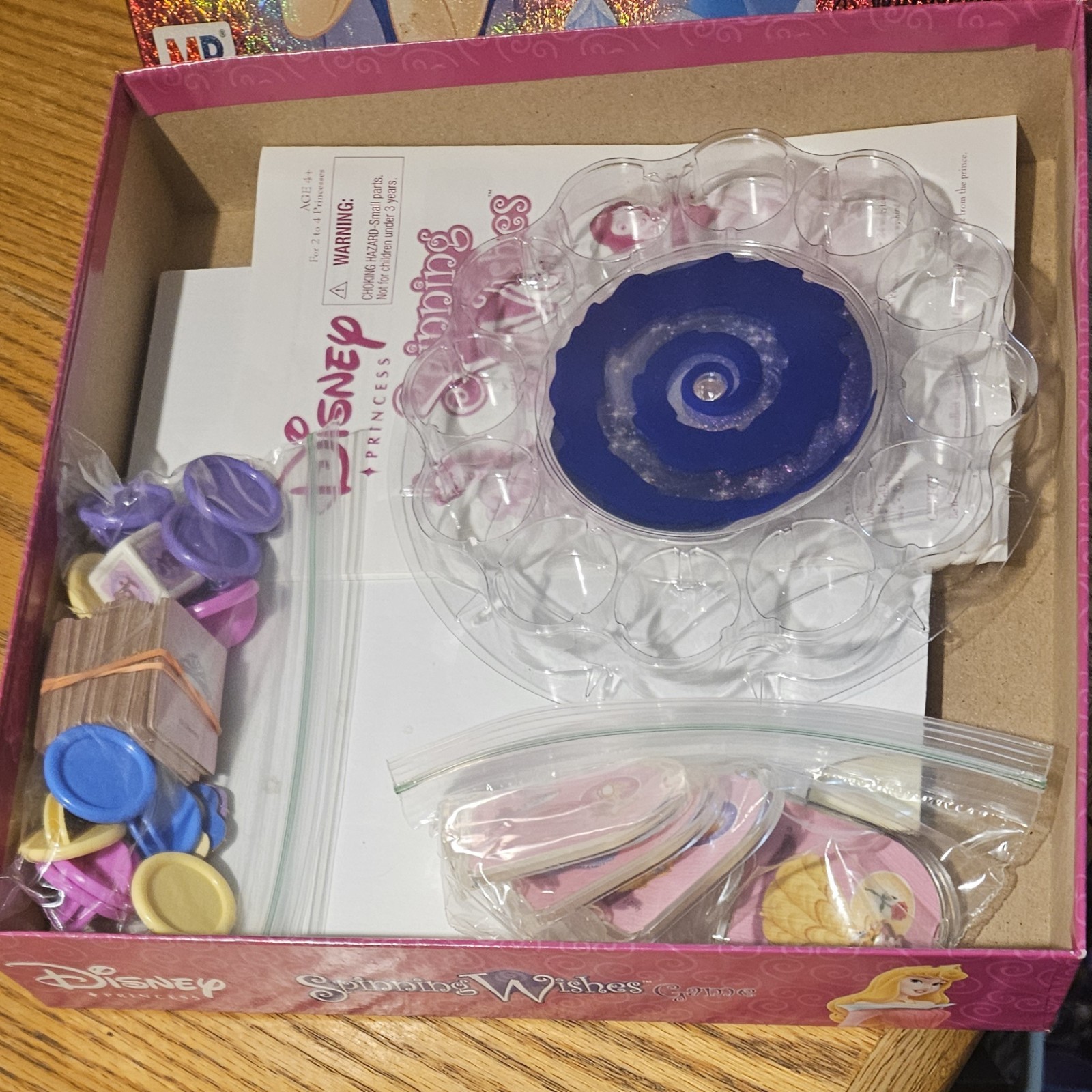 Disney Princess Spinning Wishes Game 2004 COMPLETE Good Condition