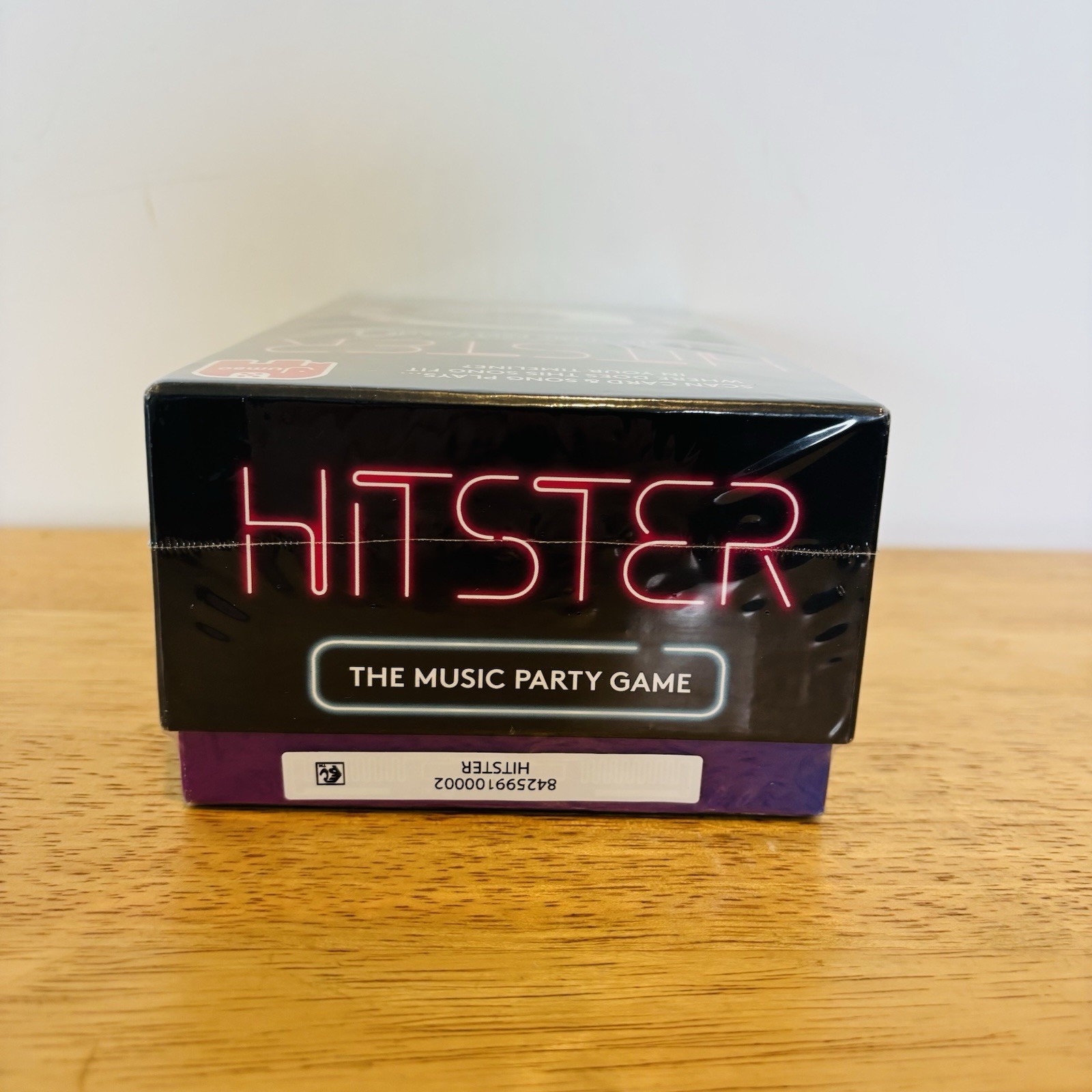 Hitster Music Game: 300+ Iconic Tracks, Perfect for Adult & Family Game Nights