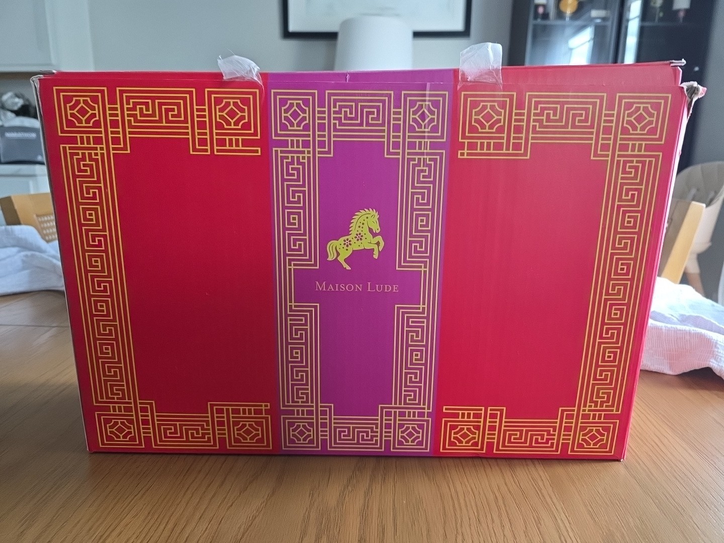 Deluxe Acrylic Horse Lunar Year Edition Mahjong Starter Kit