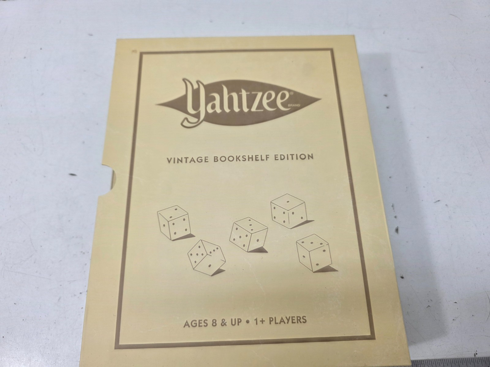 YAHTZEE Vintage Bookshelf Edition Company Deluxe Dice Game