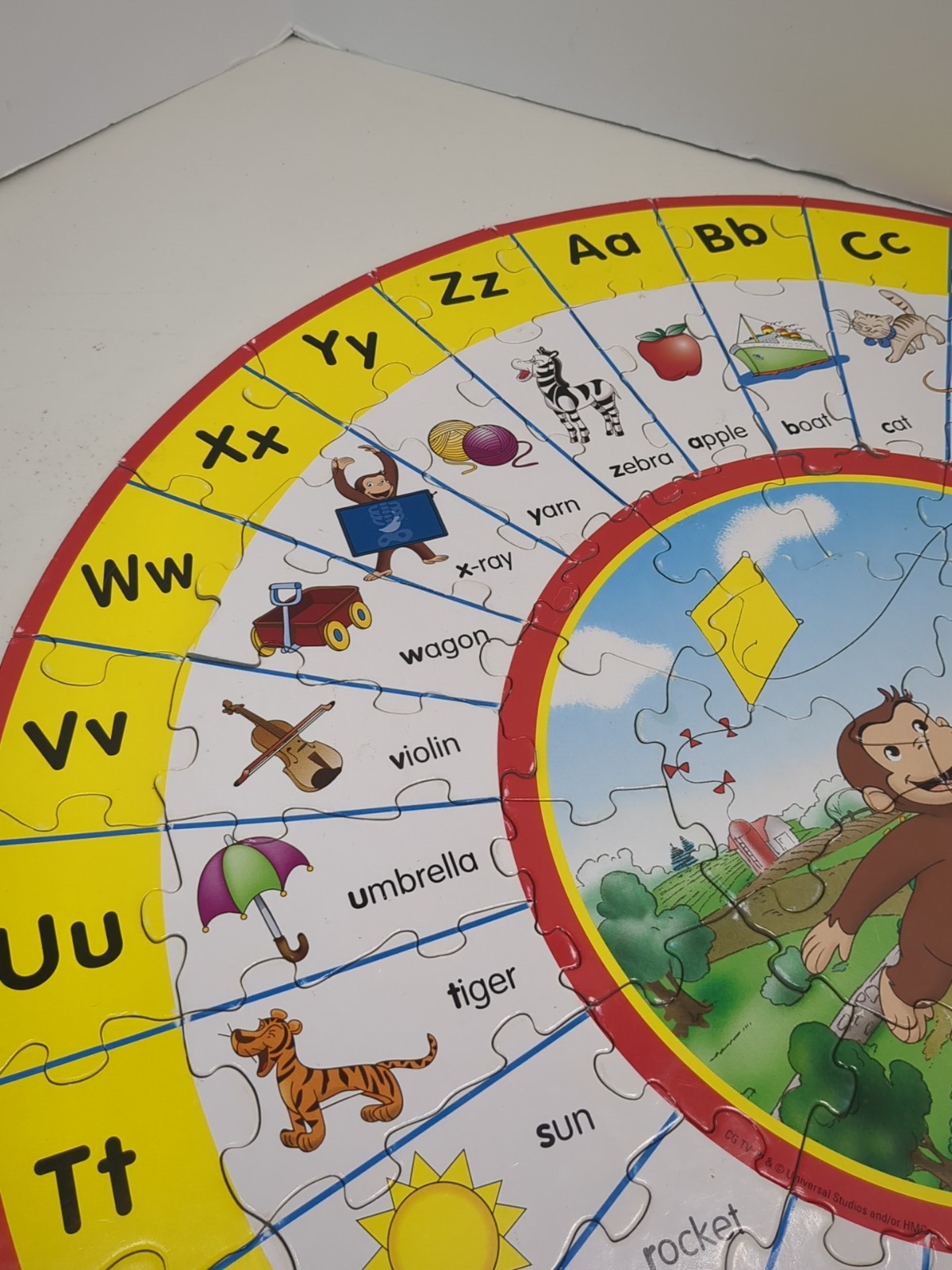 2007 Curious George Self Correcting Puzzle by Universal Complete Pre-owned