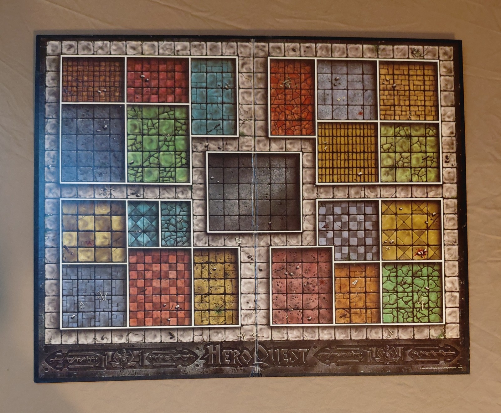 Milton Bradley HeroQuest Board Game System 1989/90 Vintage Nearly Complete