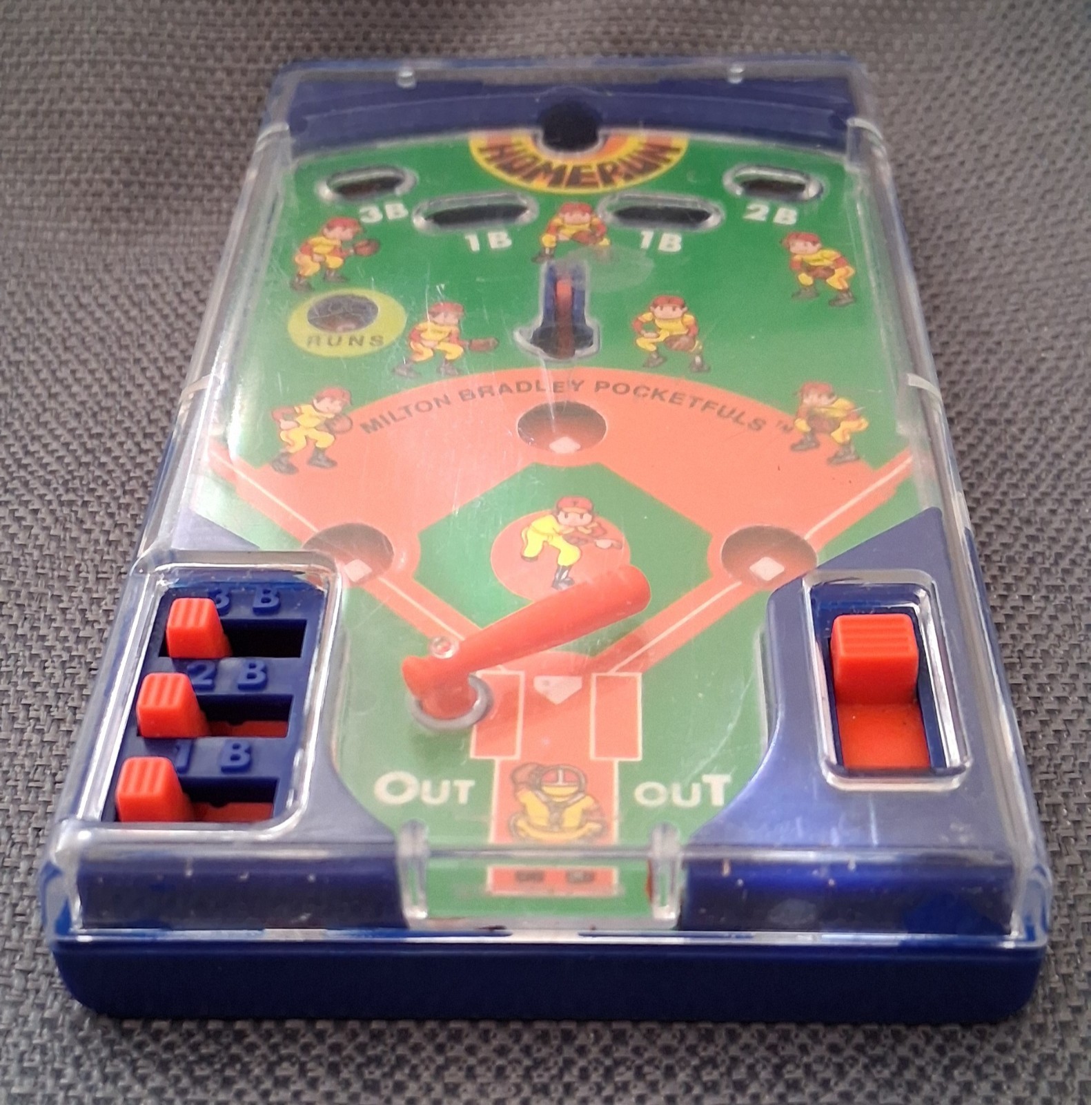 Milton Bradley pocketfuls baseball Home Run 1987 pocket game vintage toy