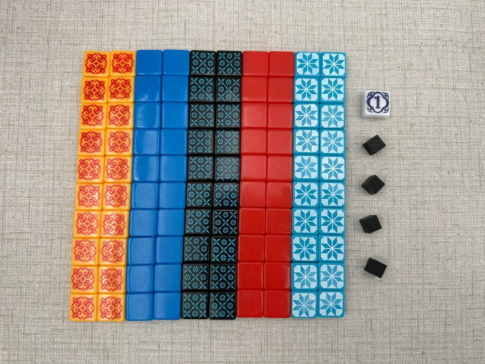 AZUL Tile Board Game by Michael Kiesling Next Move Plan B Games Complete EUC