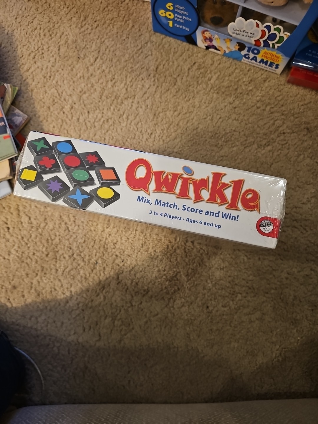 NEW Qwirkle Board Game 2010 NOS In Wrapper