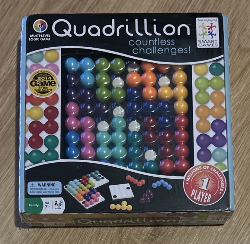 **NEW SEALED** Quadrillion – Multi-Level Logic Game by Smart Games Award Winner!