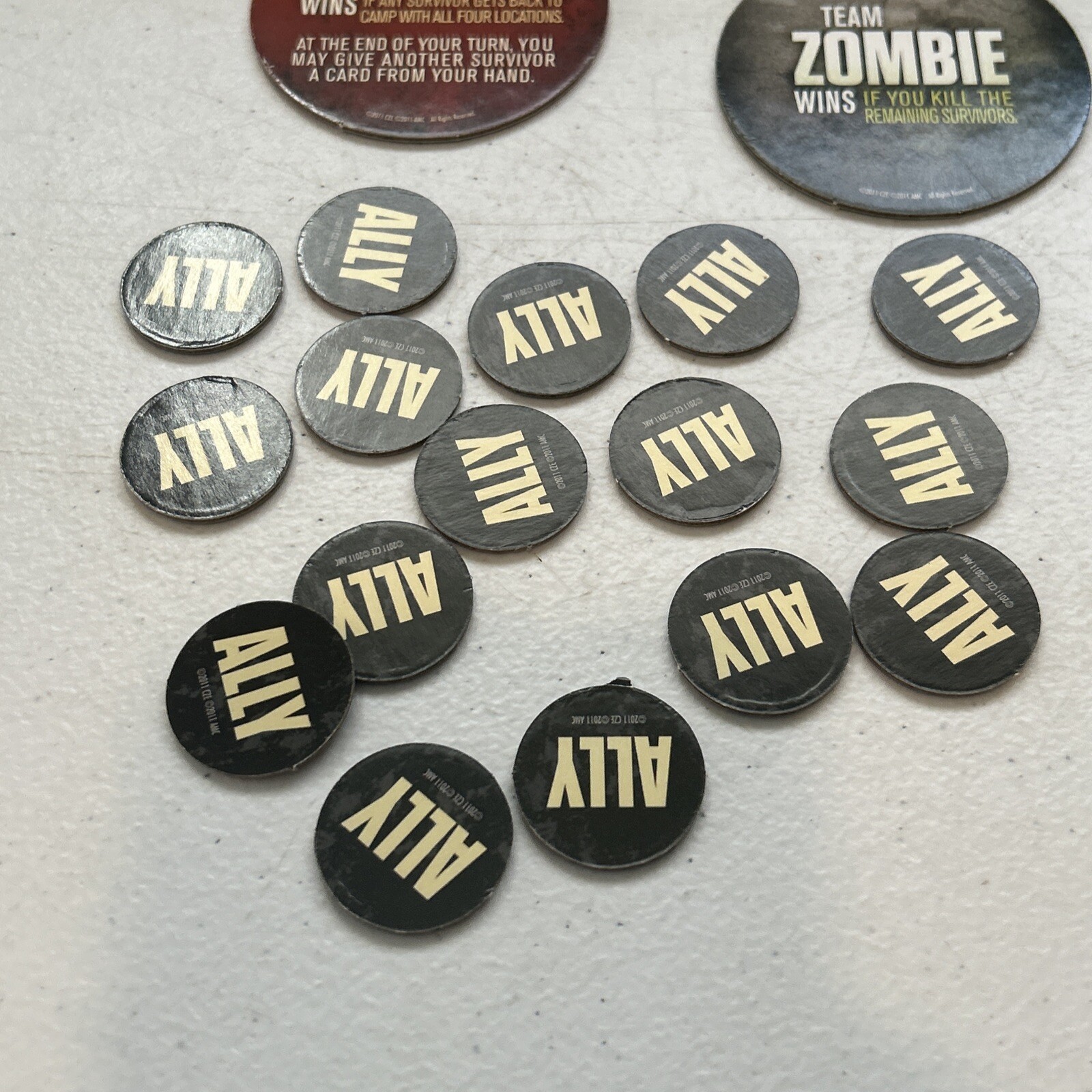2011 The Walking Dead Board Game Replacement Lot 16 Ally Tokens & 4 Badges