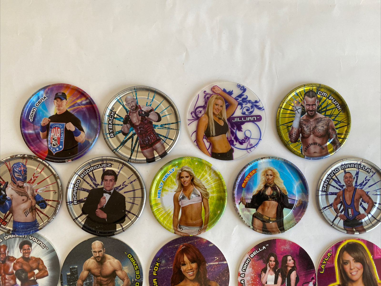 Lot of 36 Tazos Metal And Normal WWE Sabirtas Mexico