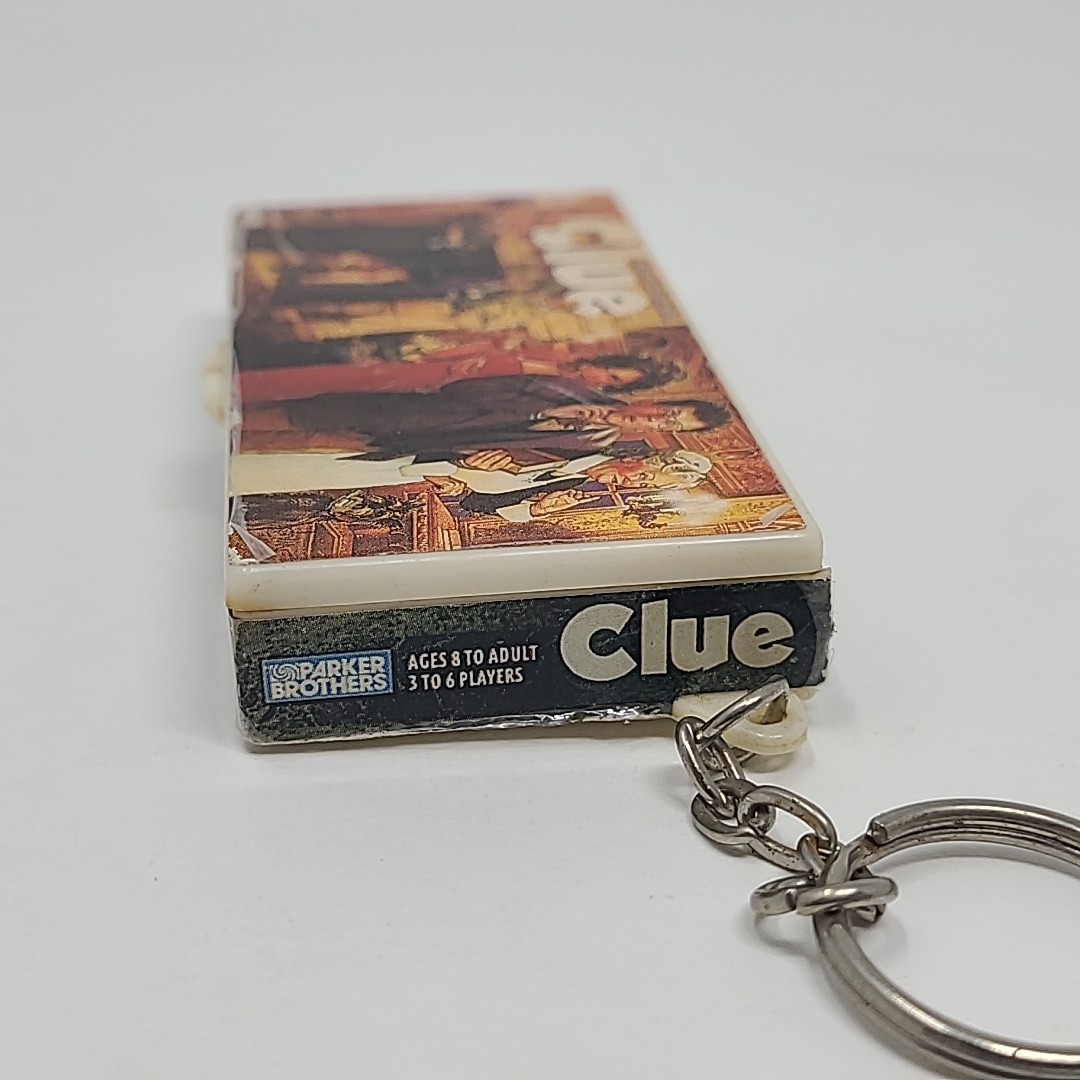 Vintage Clue Mini Travel Game Keychain Parker Brothers Hasbro 1998 Complete