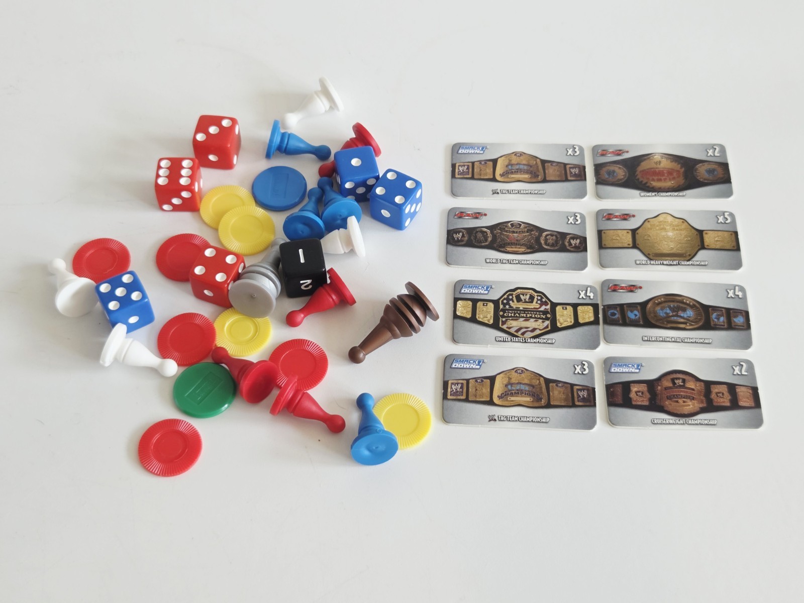 WWE World Wrestling DVD Board Game Raw Smackdown 2005 – Excellent & Complete!