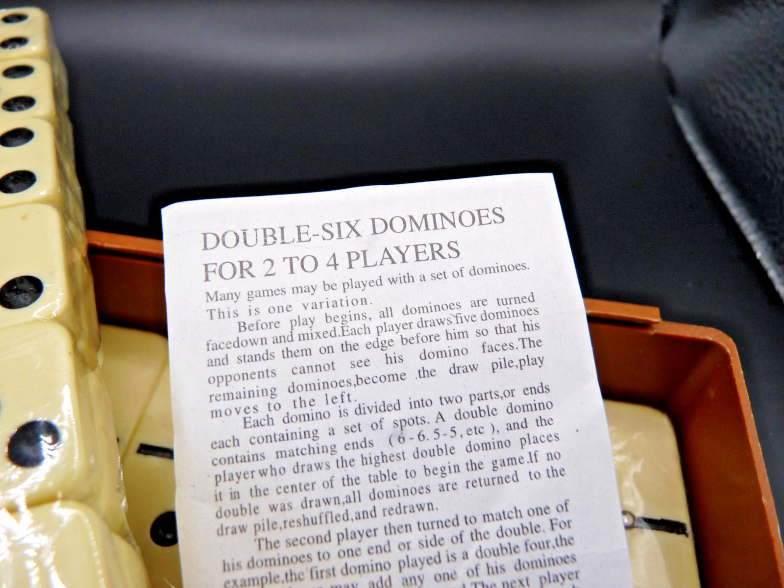 Vintage Double 6 Dominoes Set 28 Pieces With Brass Spinners & Wooden Case NOS