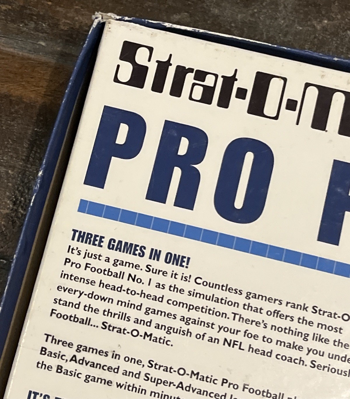 2011 Strat-O-Matic Pro Football Board Game Starter Selector – Includes all Teams