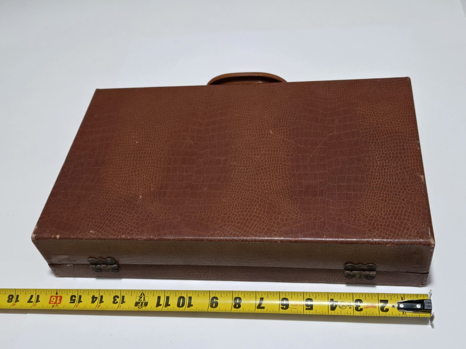 Vintage E.S. Lowe Multi Game Set In Briefcase Roulette, Horse Race, Cards, Dice