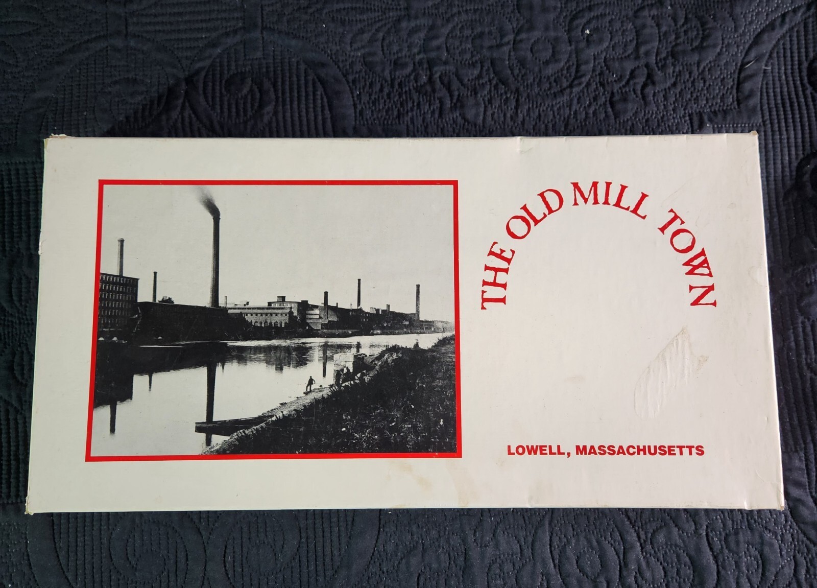 RARE VINTAGE 1981 The Old Mill Town Board Game Lowell Massachusetts.
