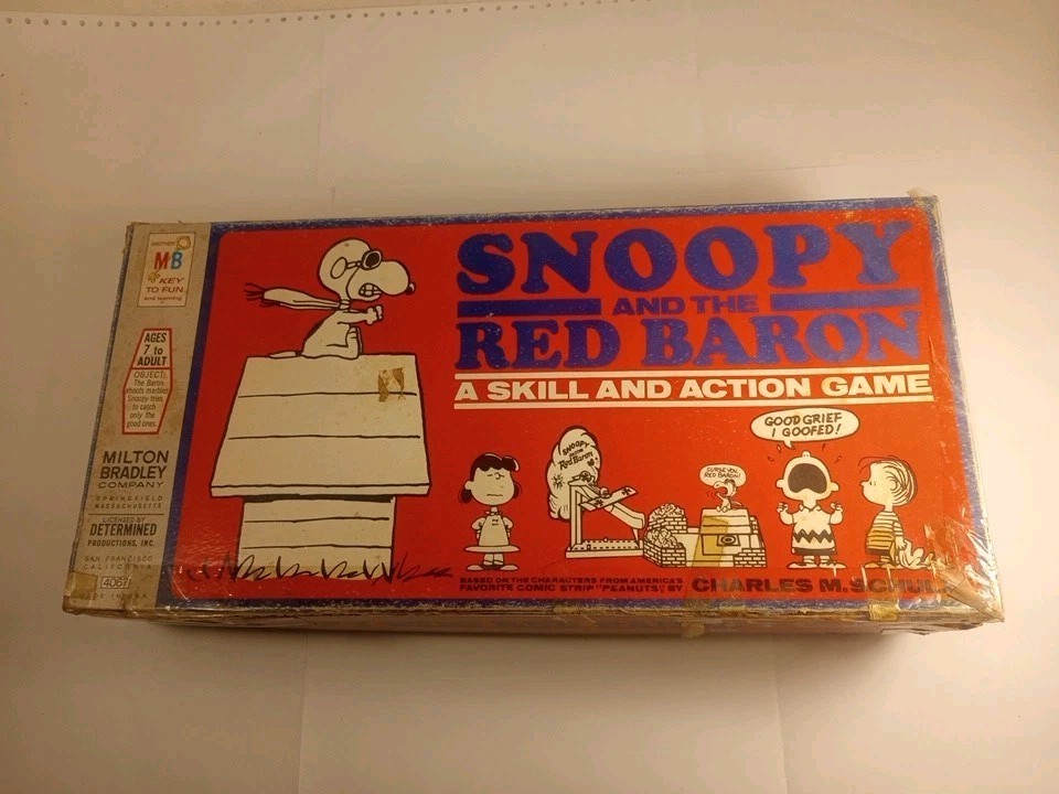 Vintage 1970 Snoopy And The Red Baron Skill and Action Game Milton Bradley