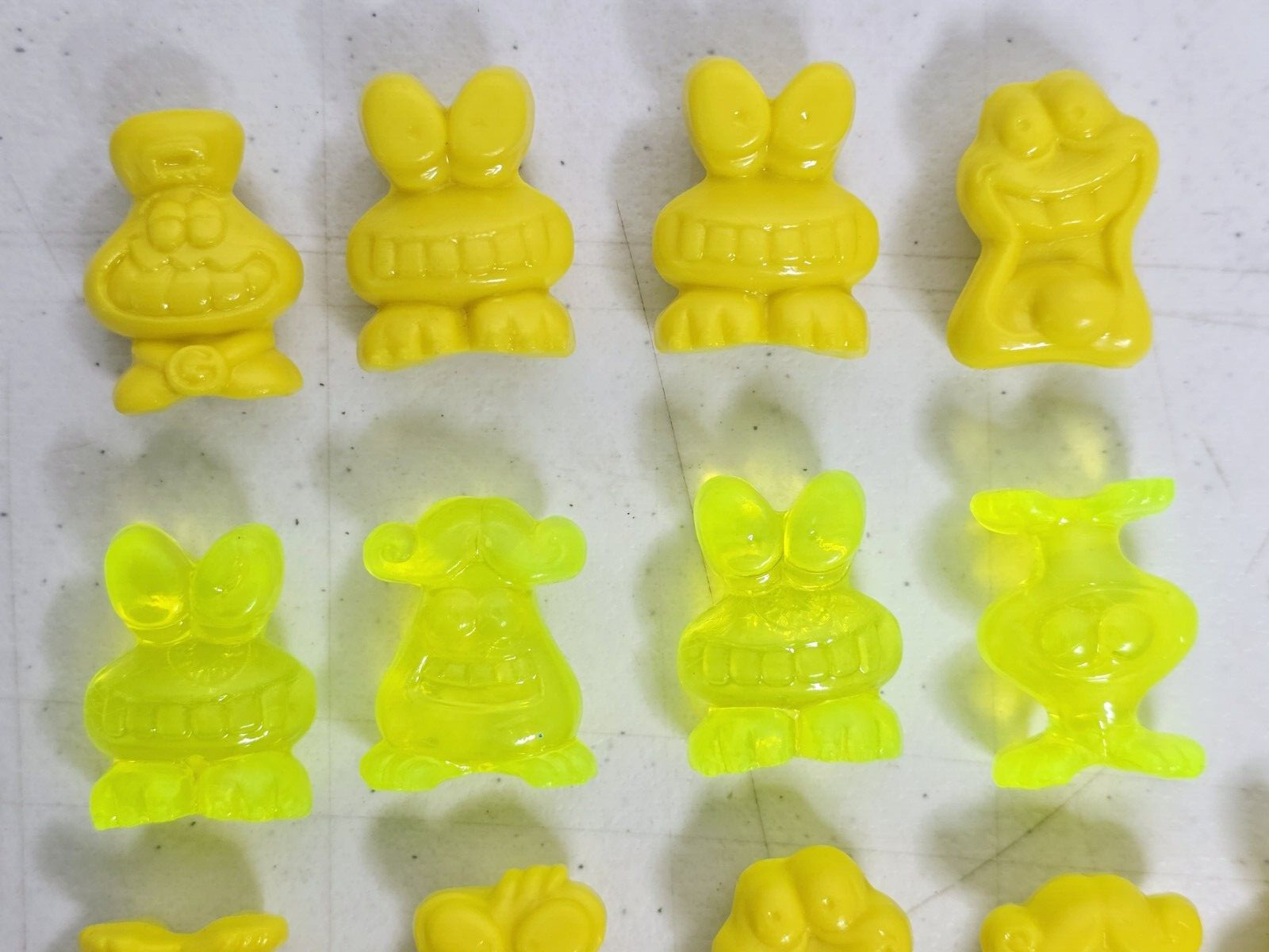 Vintage Gogo’s Crazy Bones 18 Count Yellow Green Lot 1990s Collectible Figurines