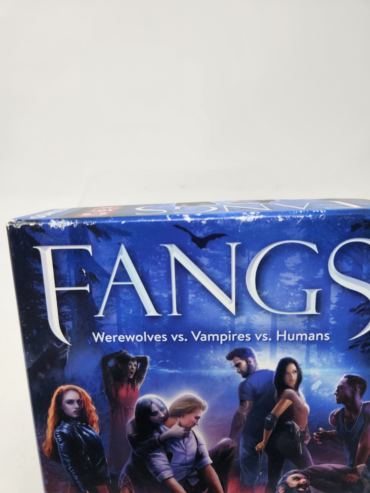 Fangs: Werewolves vs Vampires vs Humans Kosmos Party Game 2021 Kosmos Oop