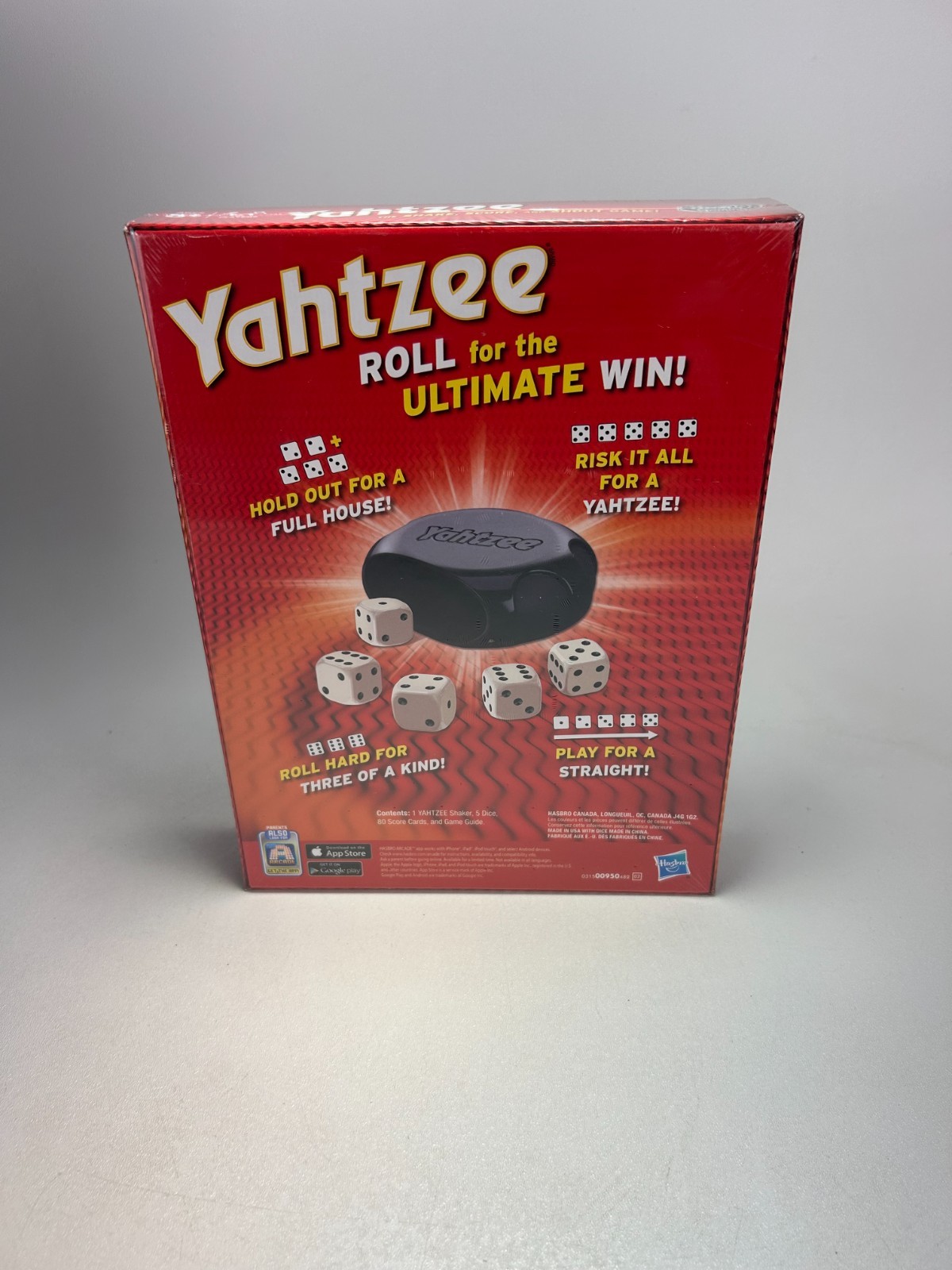 Hasbro Yahtzee Classic Dice Game Brand New Sealed Family Board Game Fun