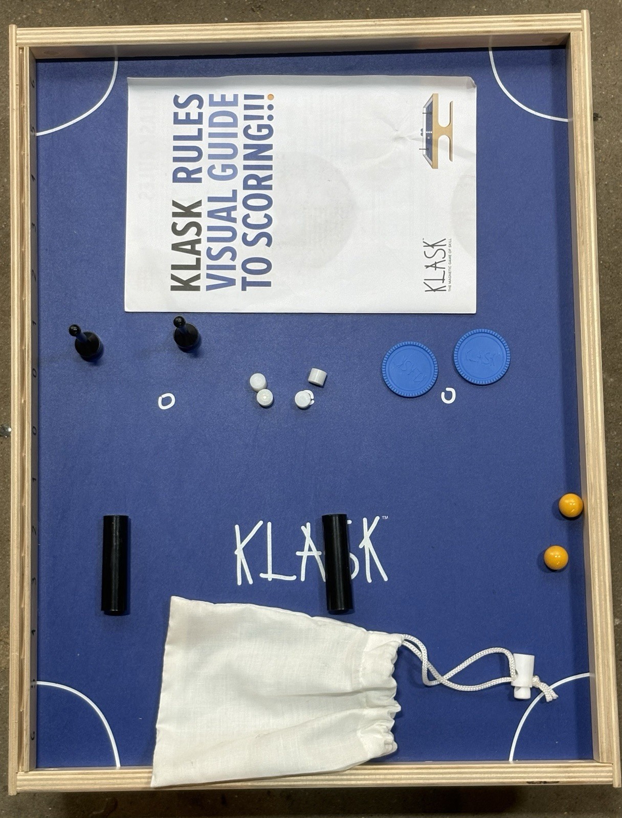 Klask Magnetic Skill Game Tabletop Board Game with Box-Preowned/Complete