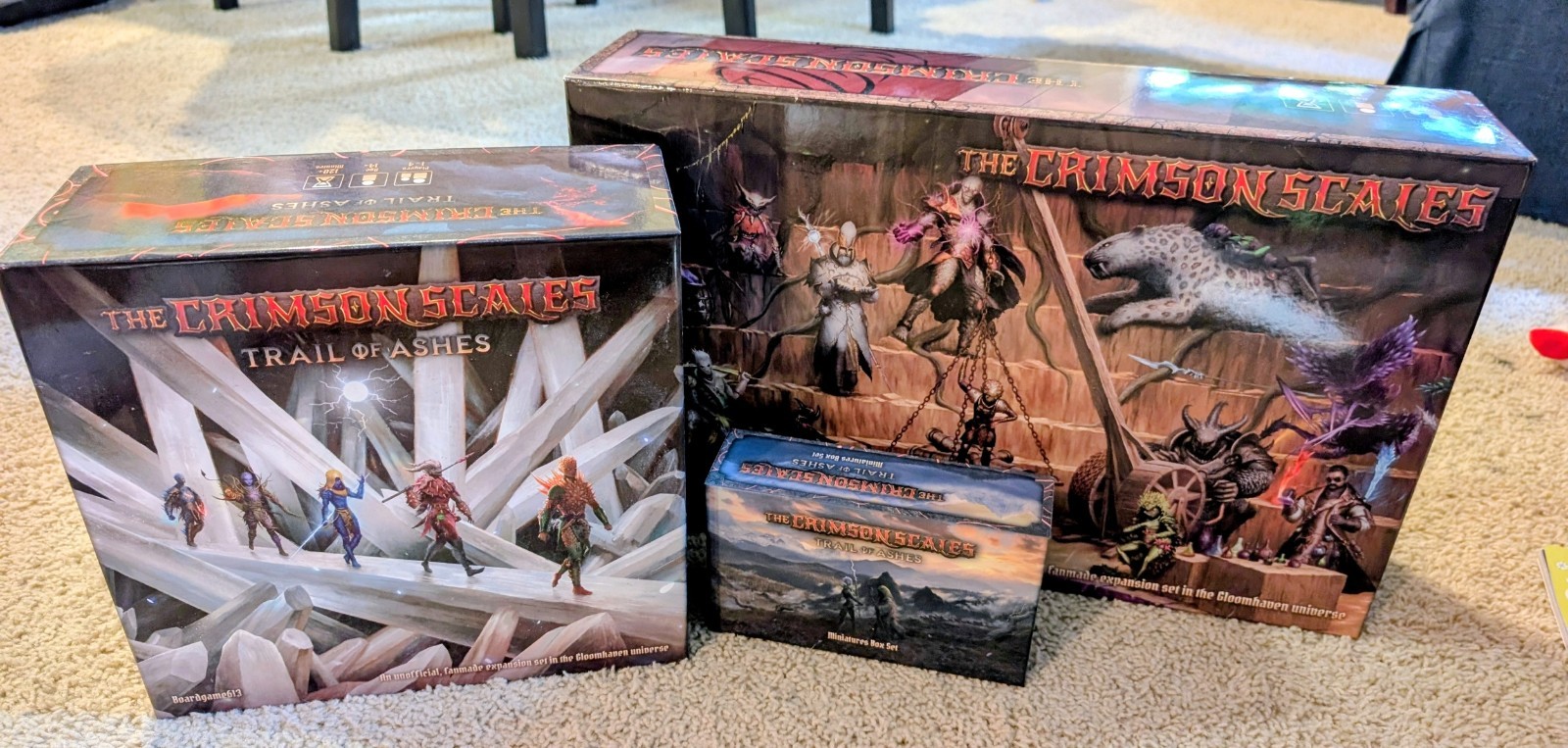Crimson Scales 1st Printing +Trail of Ashes + ALL Minis RARE Gloomhaven