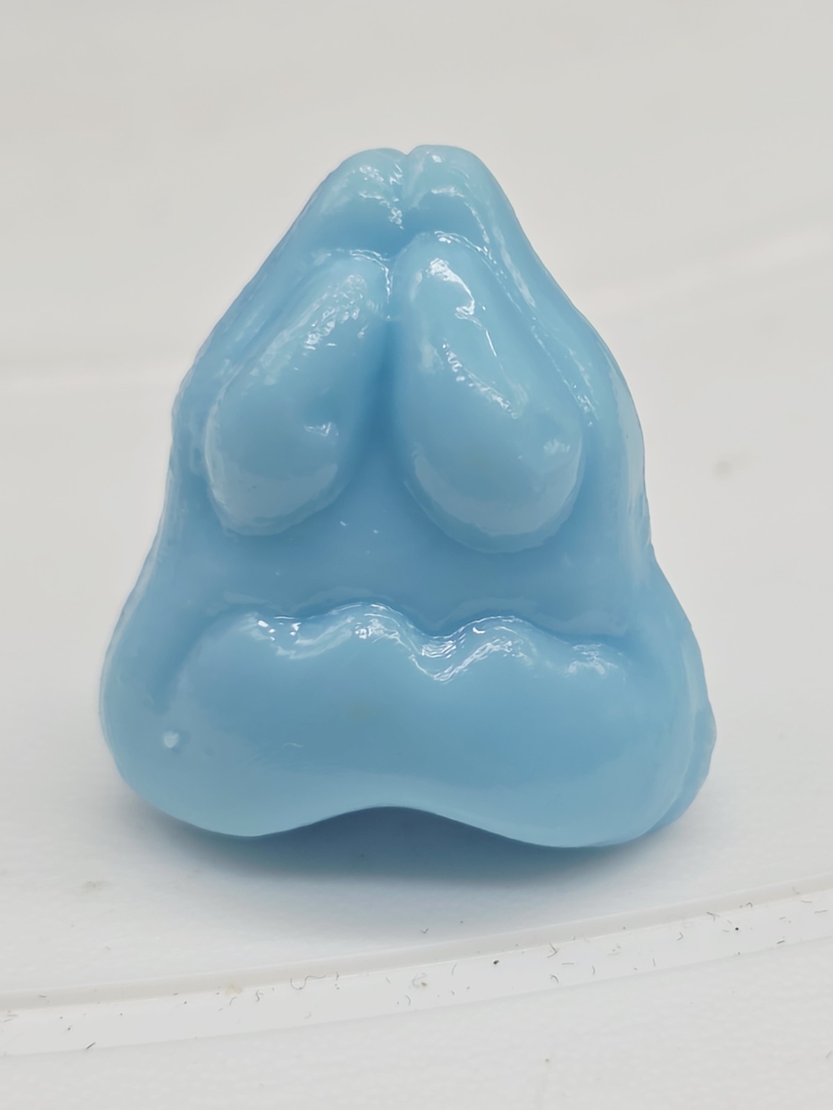 Gogo’s Crazy Bones #39 Scared Light Blue Solid