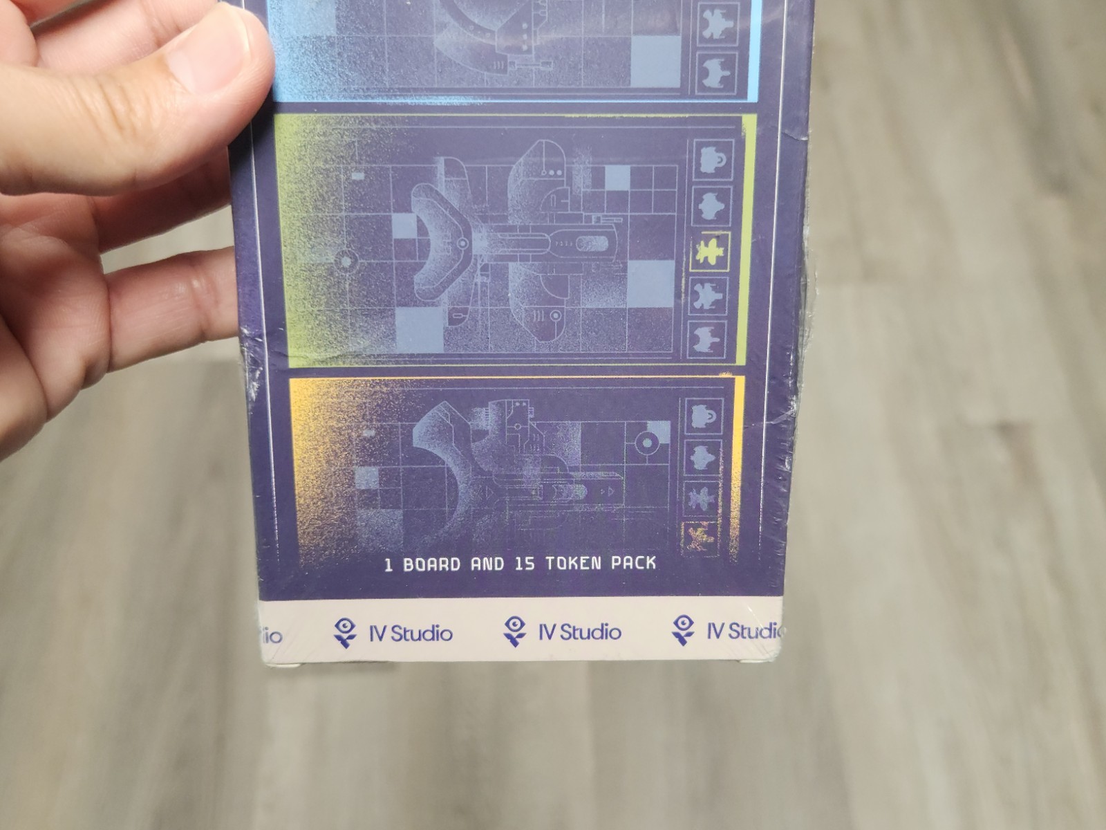 IV Studio Moonrakers Negotiation Board (1 Board and 15 Token Pack)