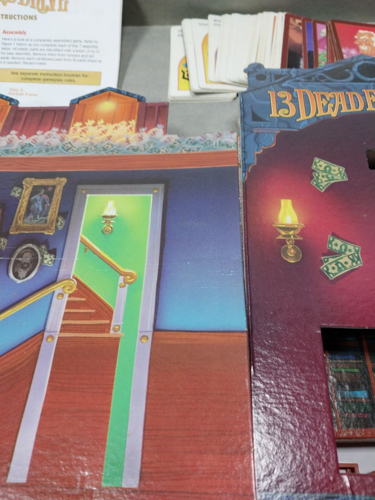 13 Dead End Drive Mystery Board Game Bluffing Strategy Fun for All Ages