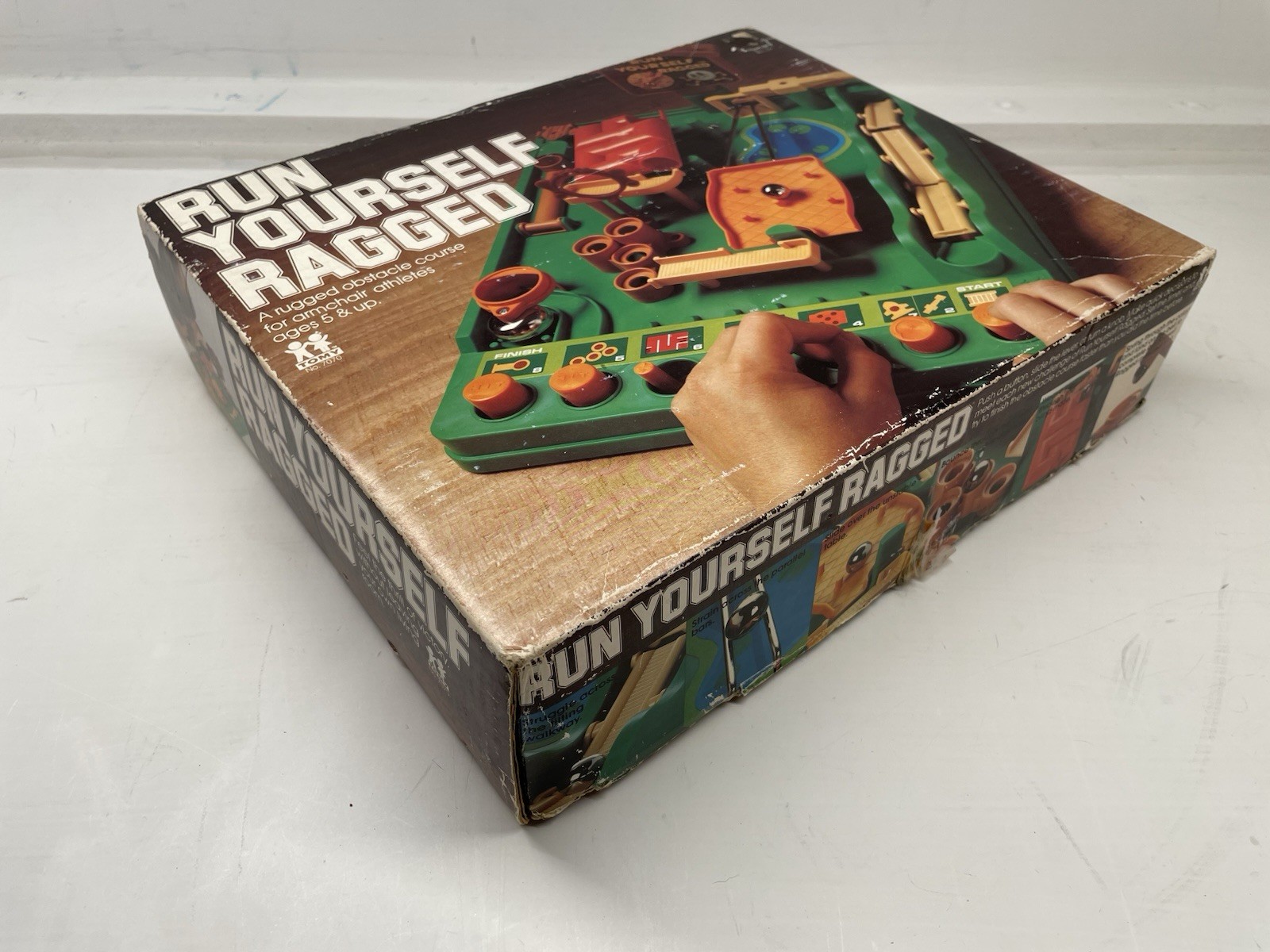 Vintage 1979 Run Yourself Ragged TOMY Maze Game Rugged Obstacle Course