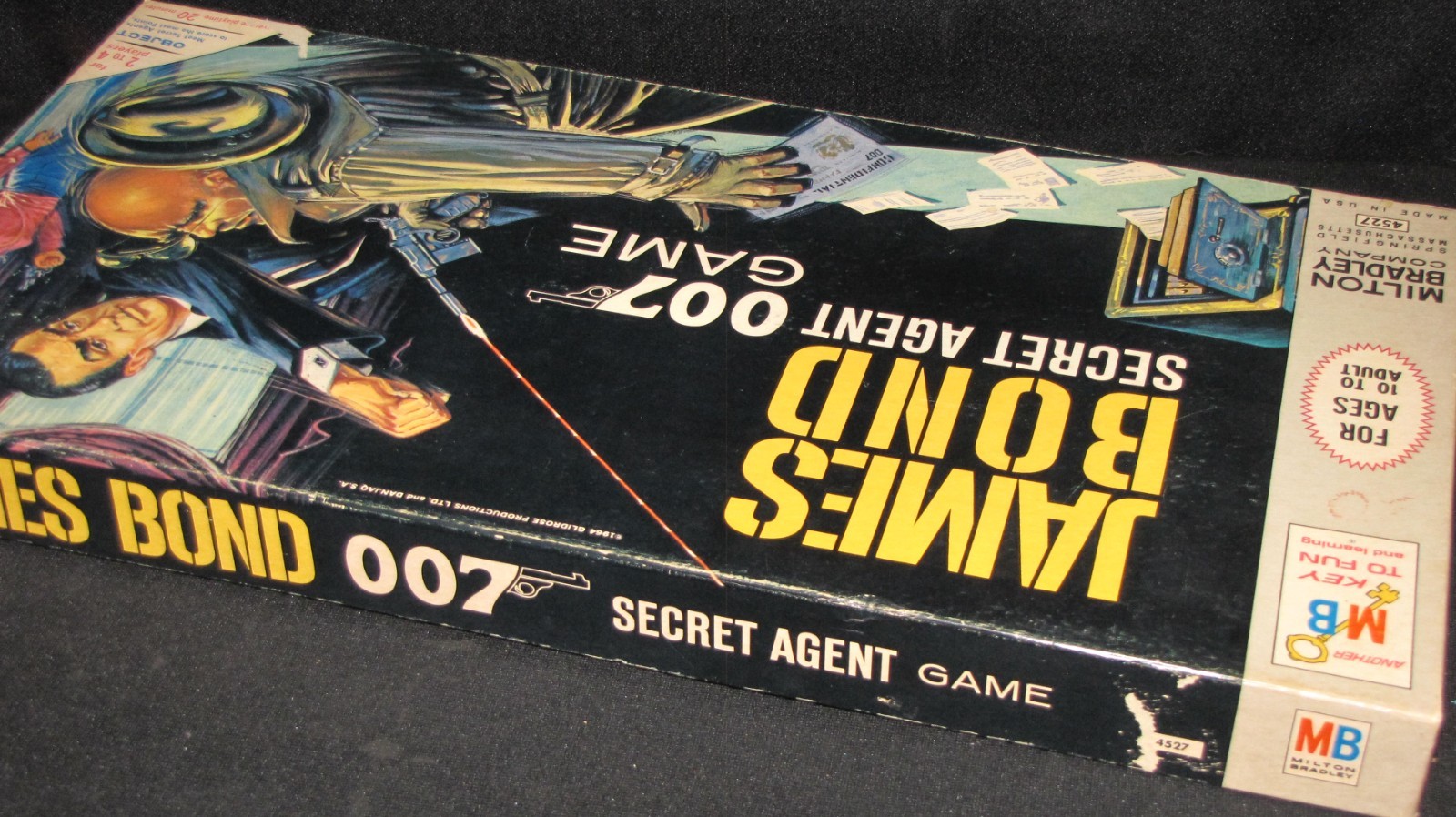 James Bond-Secret Agent 007 Game; 1964 Milton Bradley, Sean Connery Version