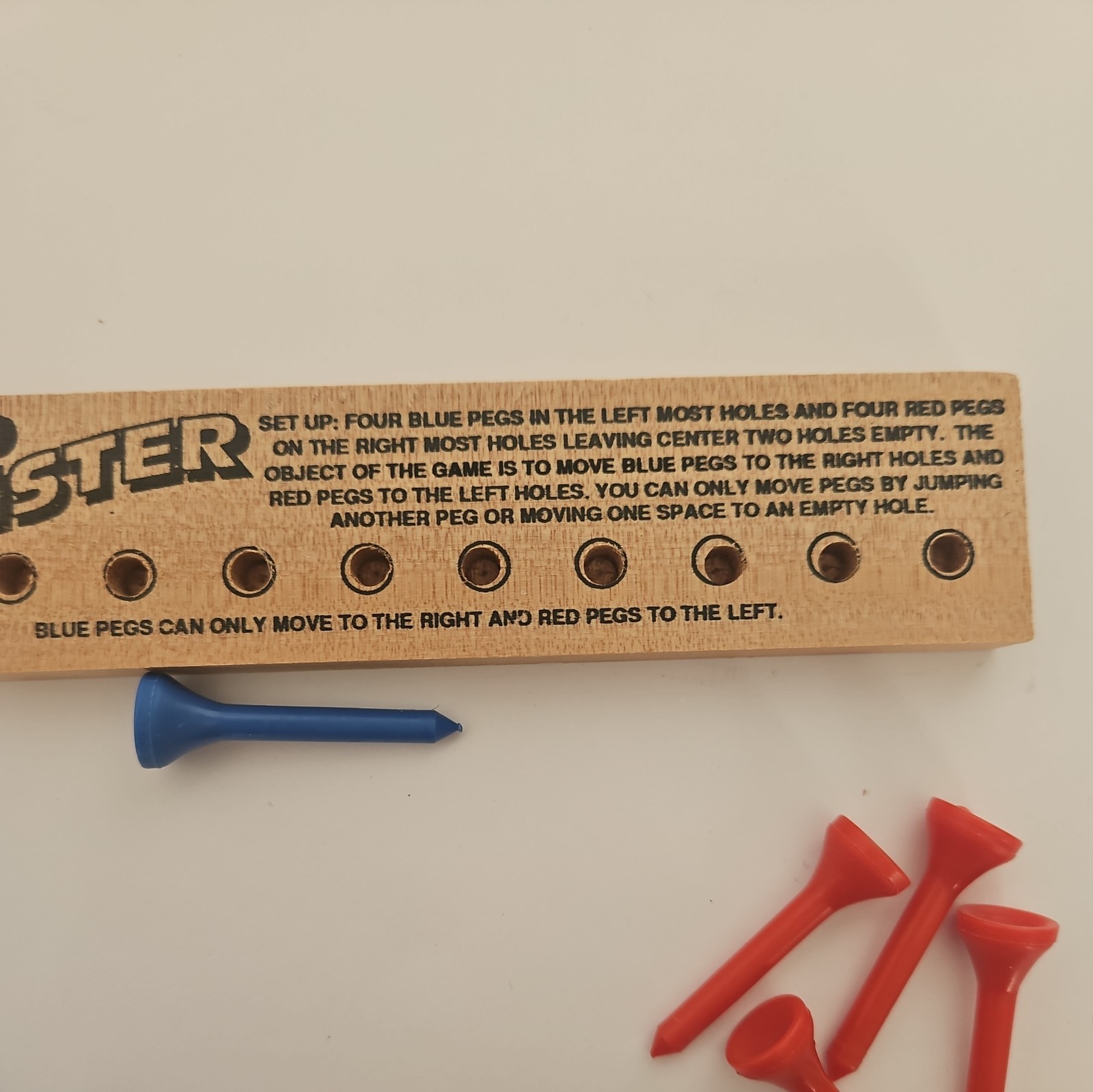 Vintage Wood Travel Game Mind Twister Blue and Red Peg Game