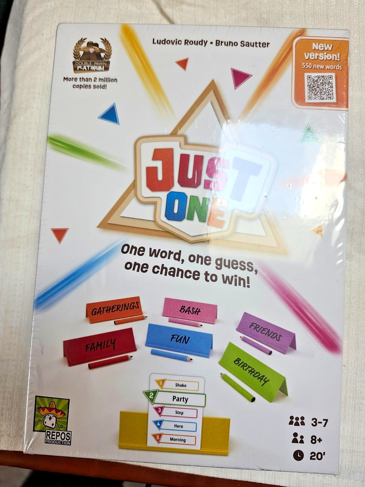 Just One Party Board Game New Sealed Family Cooperative Word Guessing Game 3-7