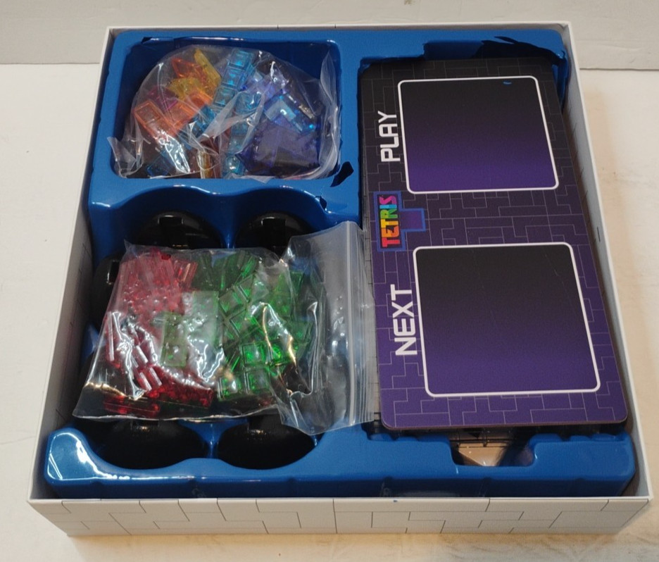 2021 Tetris Head-To-Head Multiplayer Strategy Game 2-4 Players COMPLETE NEW