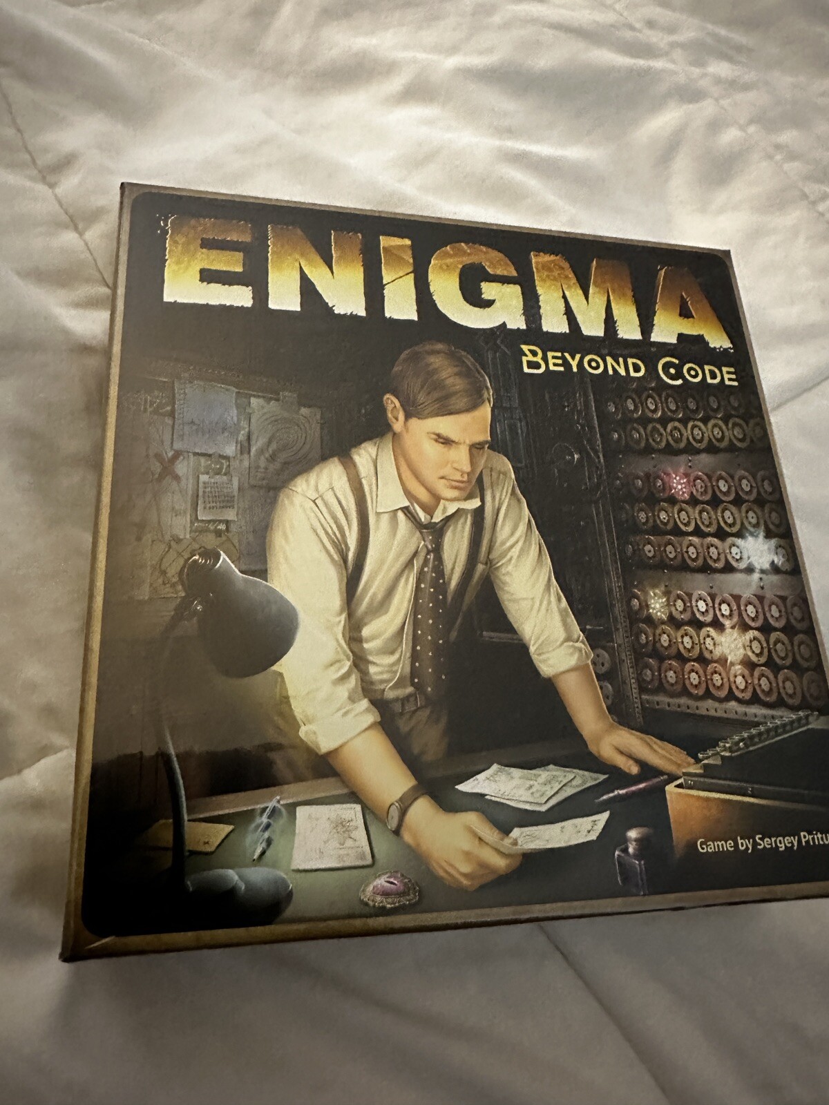 🔥🎁 Crowd Games Board Game Enigma – Beyond Code Box NEW🔥🎁