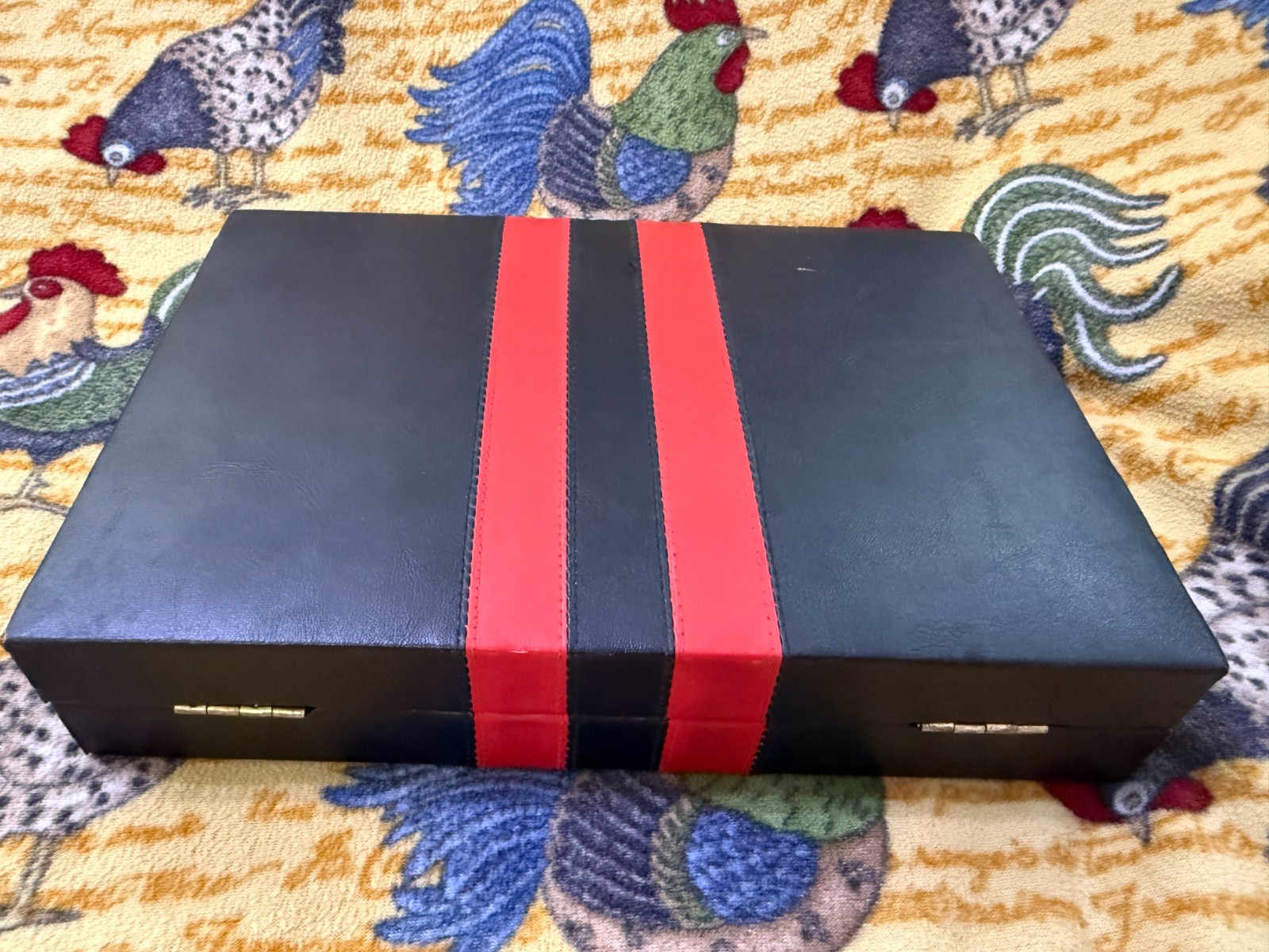 Reiss Vintage Travel Backgammon Board Game Black Red Green Leather Case