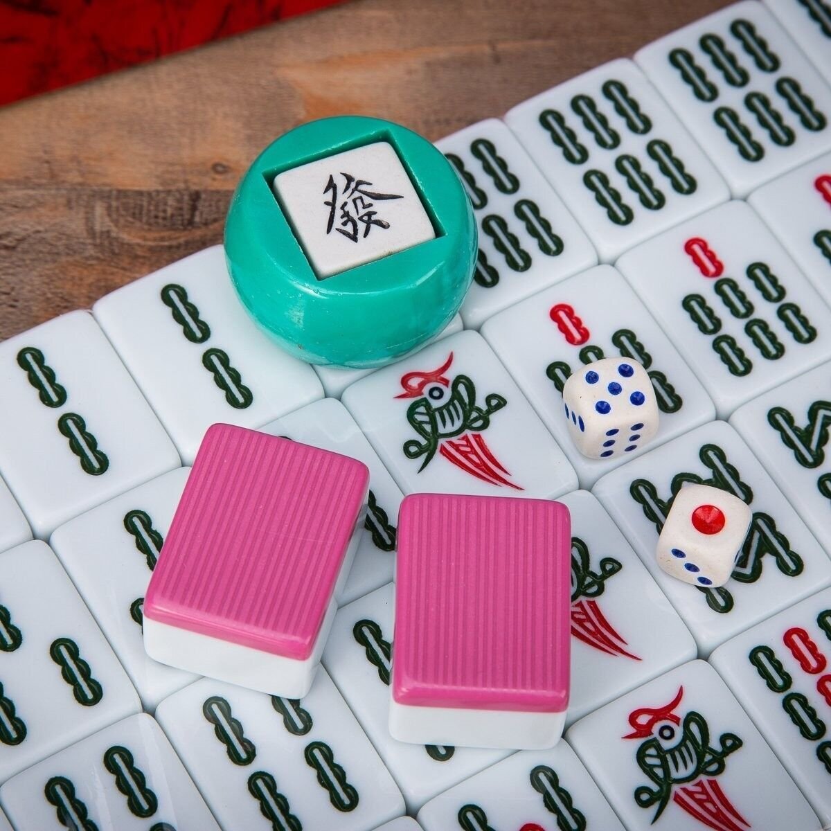 Traditional Chinese Mahjong Game Set 144 + 2 Spares Pink