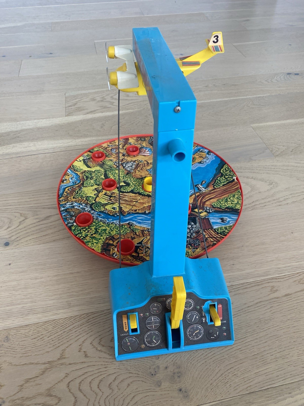 Vintage 1977 Gabriel Air Rescue Target Chutes Away Game NOT WORKING