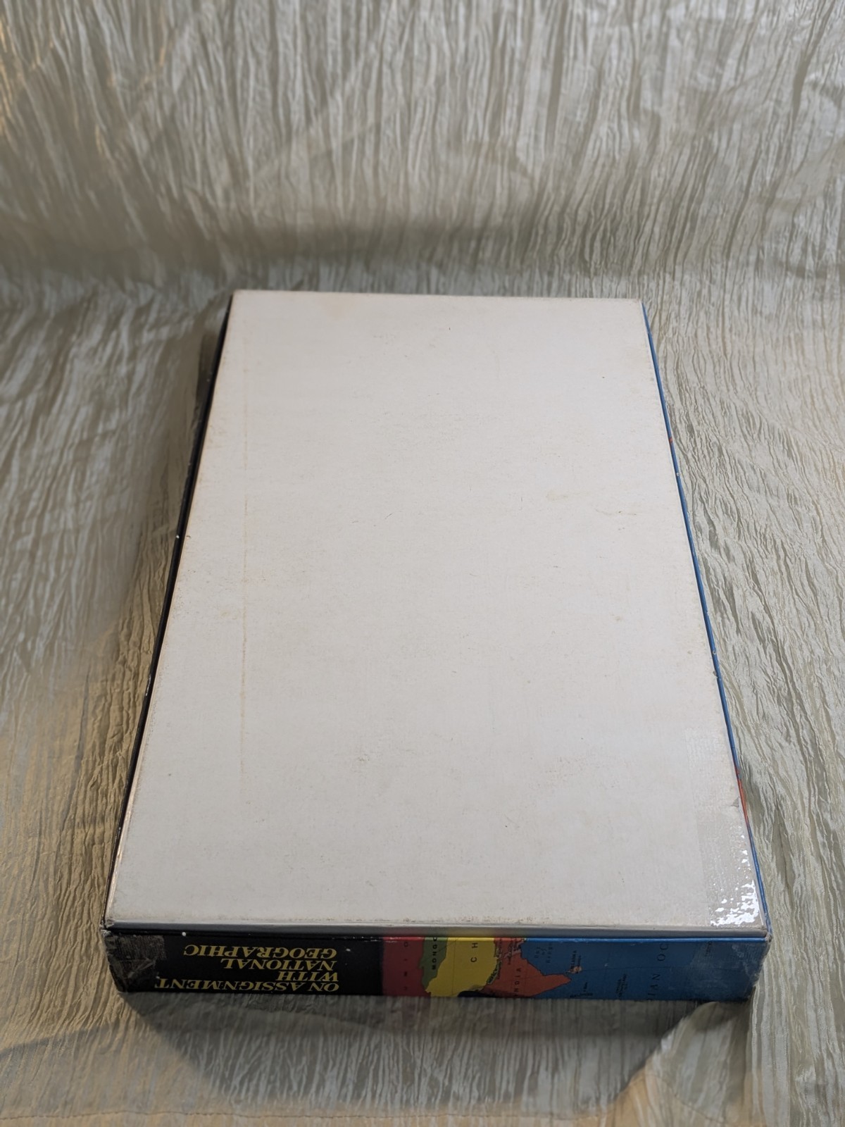 On Assignment with National Geographic Board Game Complete 1990 Vintage Game Fun