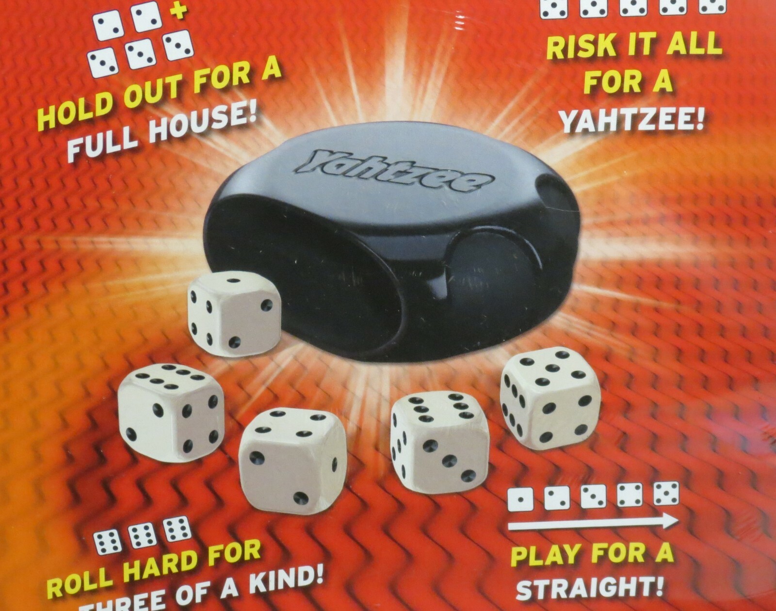 YAHTZEE GAME,New! Sealed Box Hasbro Games Shake Score Shout! Age 8 up Cards Dice