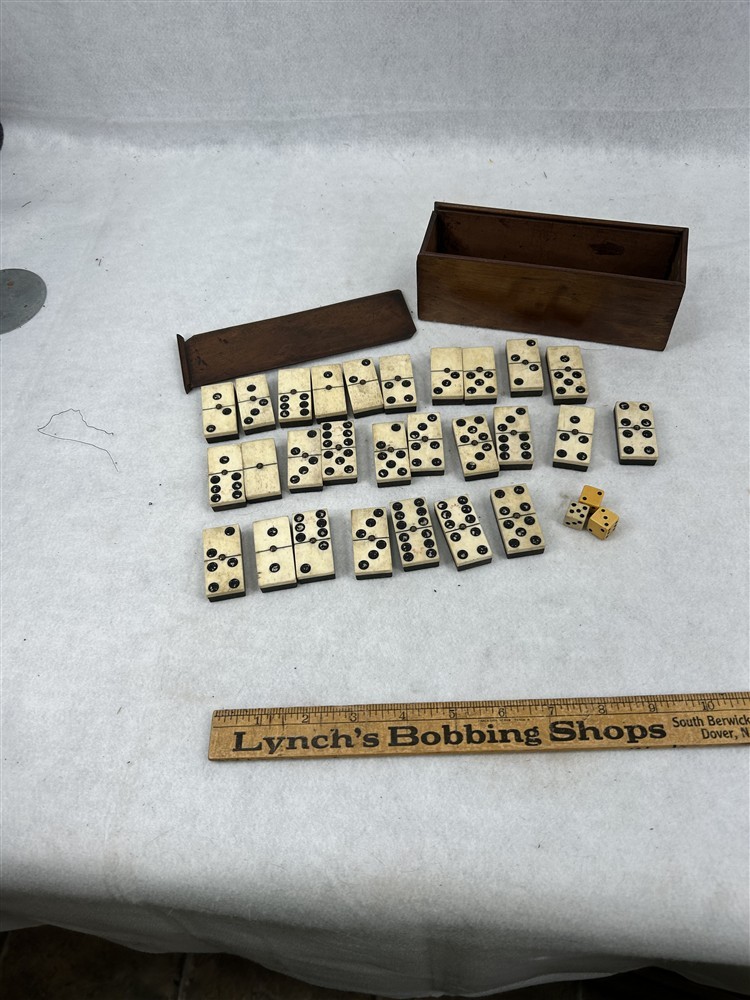 antique dominoes 27 & dice box Civil War Era hand made original period 1800