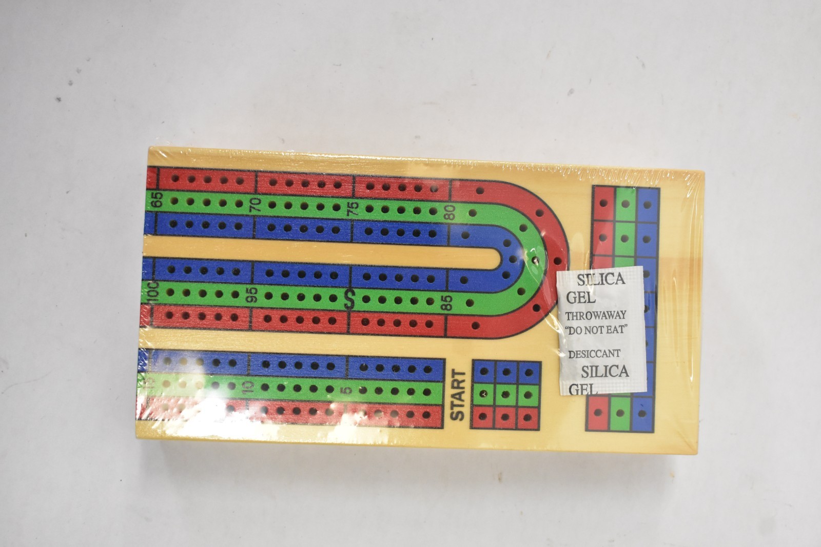Wooden Cribbage 3 Track Game w Pegs Red/Blue/Green 3-3/4″ x 14″ L Gameboard
