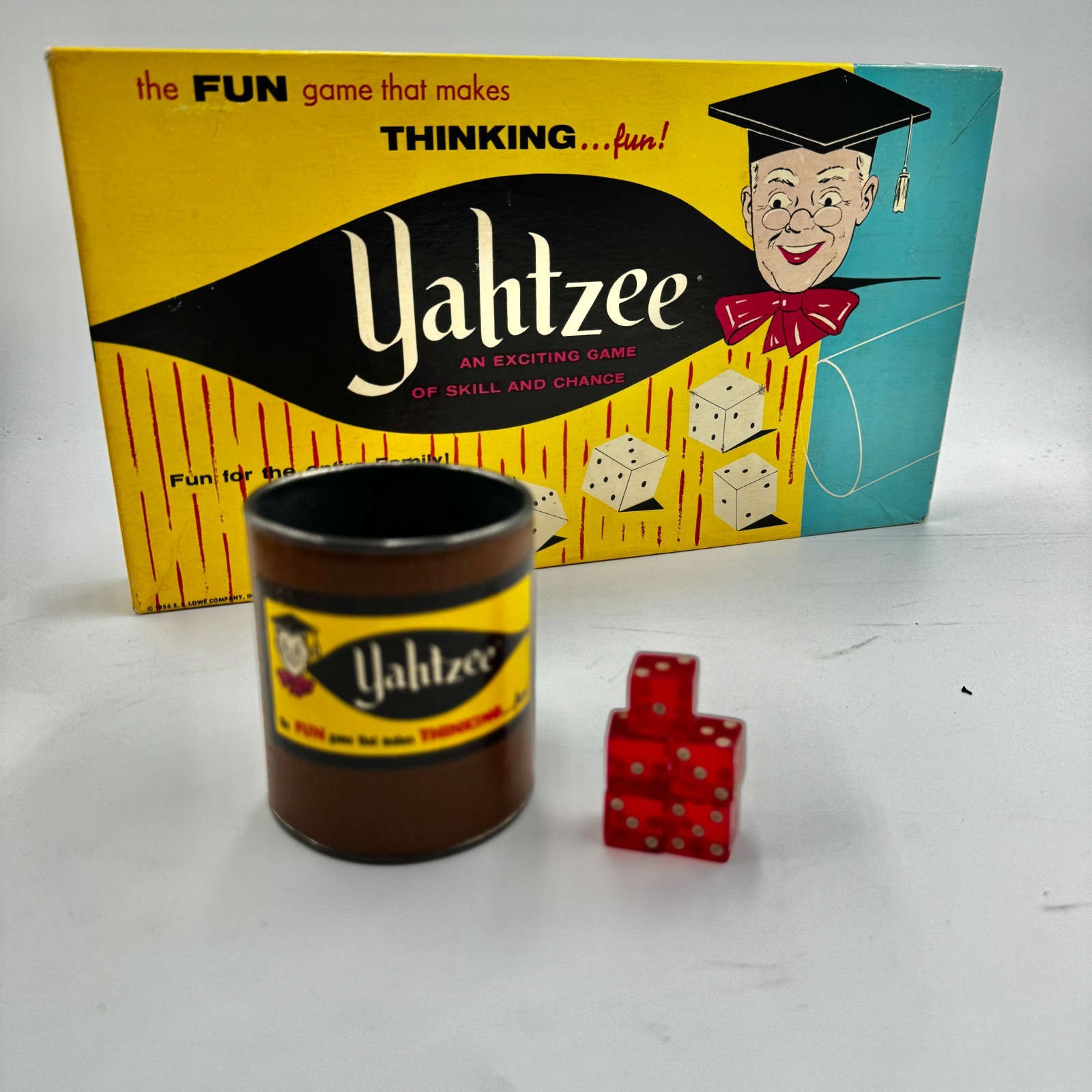 Vintage Yahtzee 1956 Complete Game in Original Box E.S Lowe Co. – Excellent