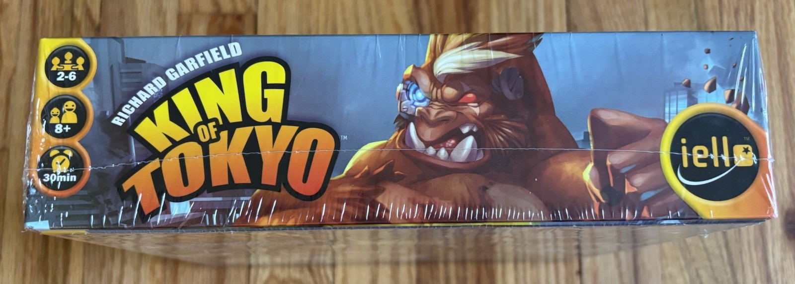 King of Tokyo Board Game IELLO Dice Cards Richard Garfield NIB