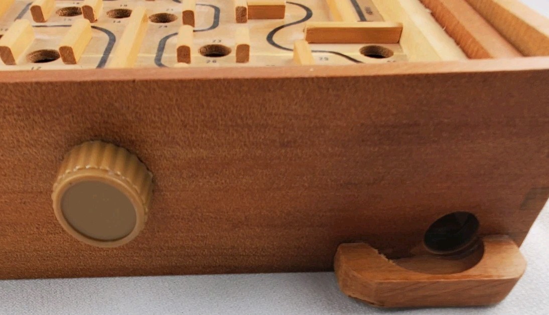 Vtg. Labyrinth Wooden Marble Tilting Maze Puzzle Game **No Marbles**