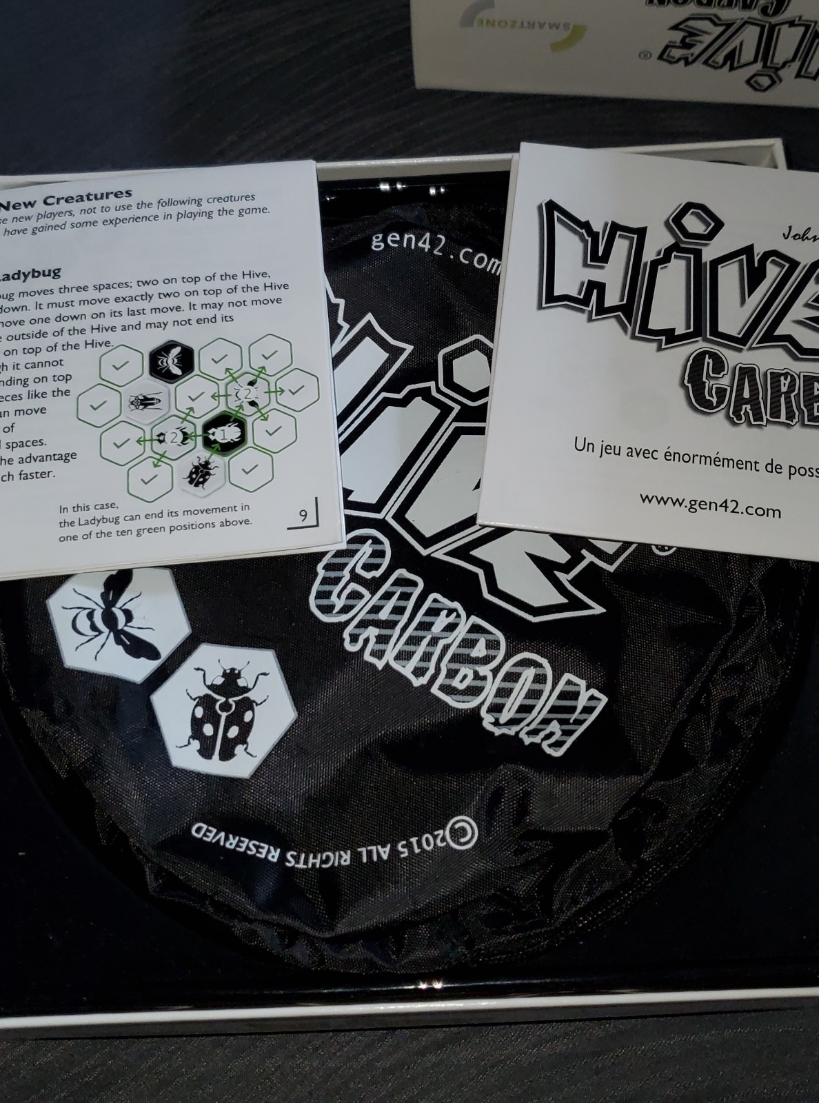 Hive Carbon Tile Laying Board Game Smart Zone Games 2017 – Complete