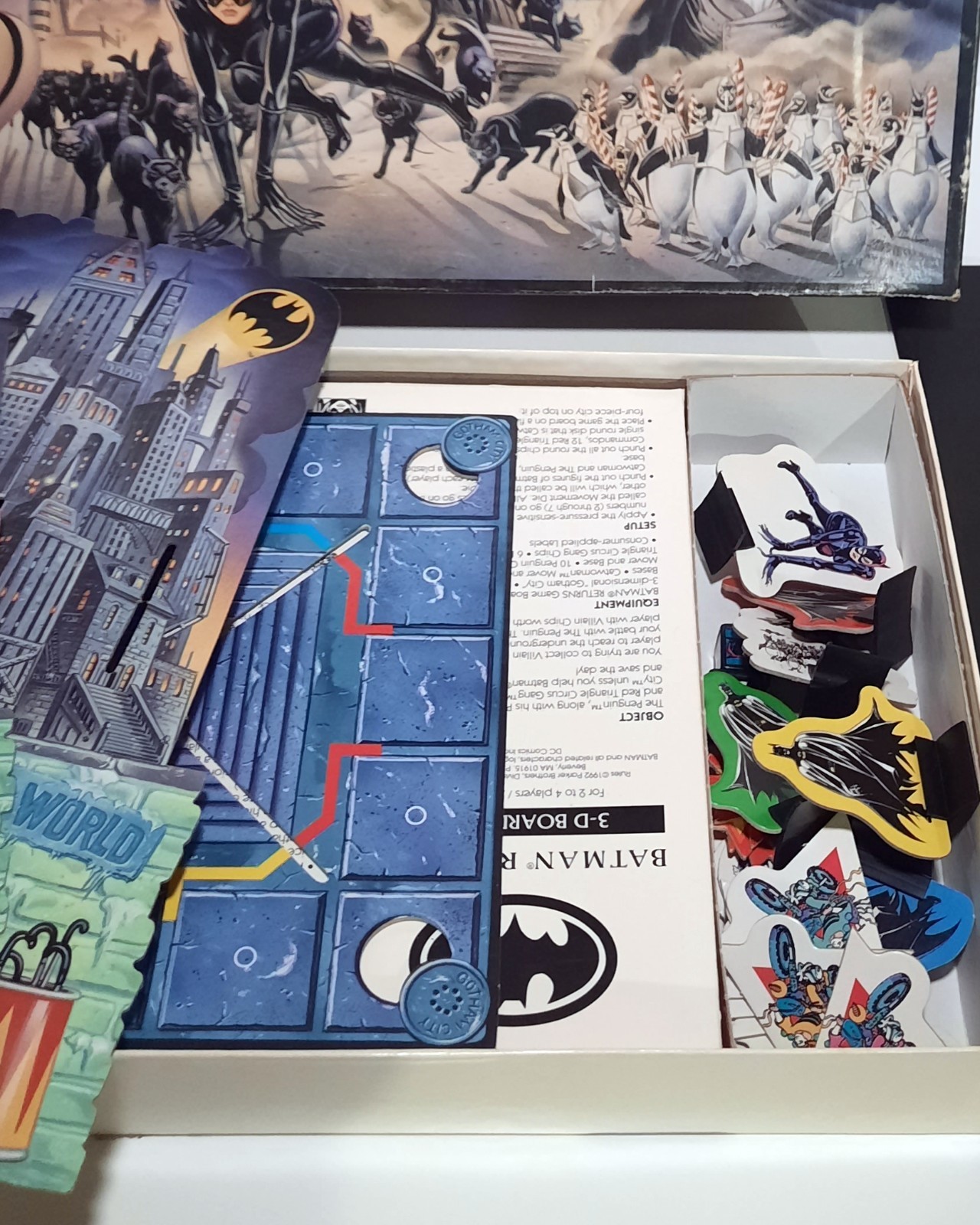 Batman Returns 3D Board Game COMPLETE Parker Brothers 1992 Tim Burton DC Comics