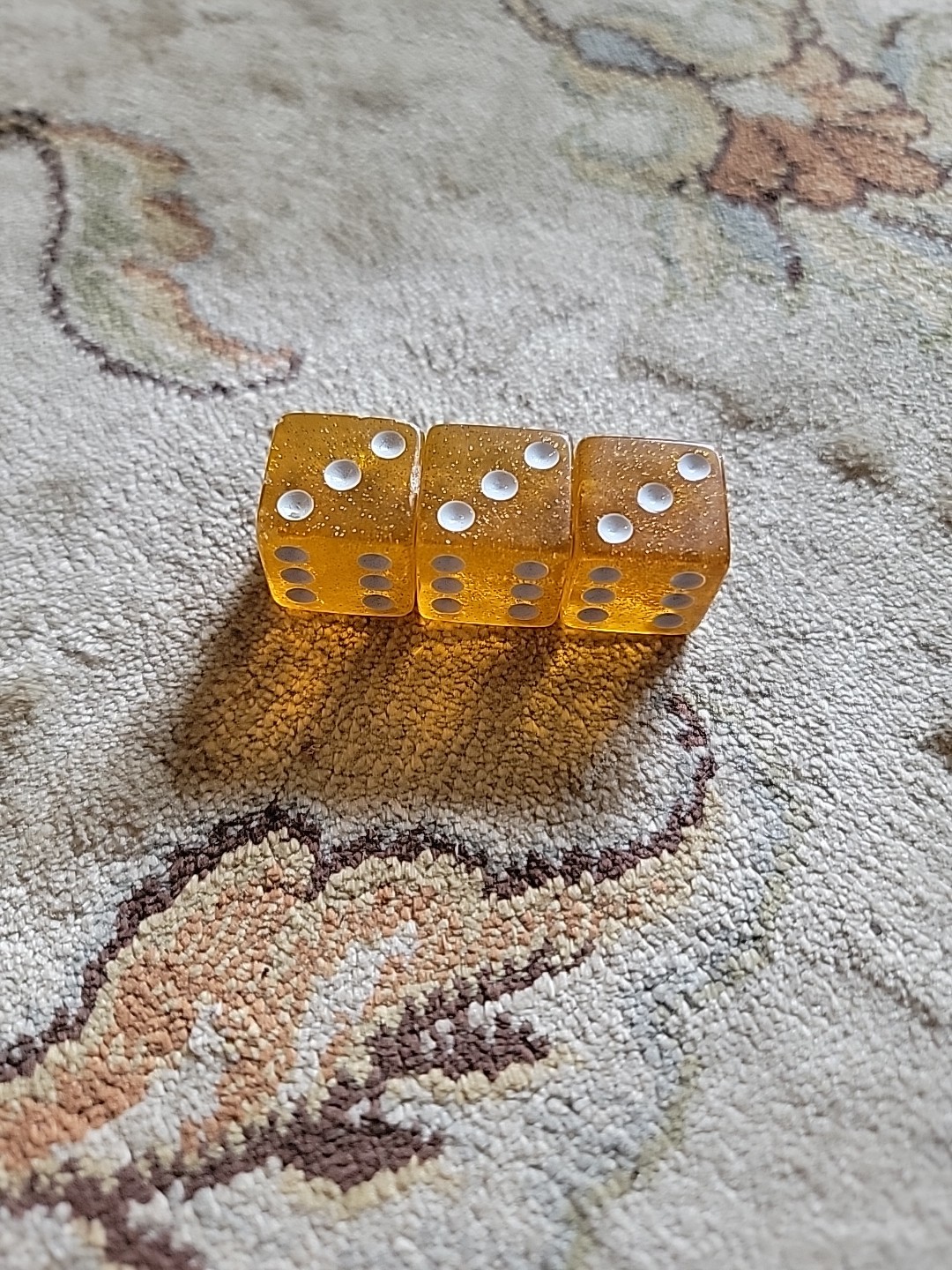 Deluxe Yahtzee 3 (THREE) Replacement Gold Glitter Flecked Die Dices